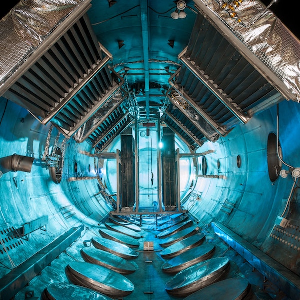 Looking through the inside of space equipment